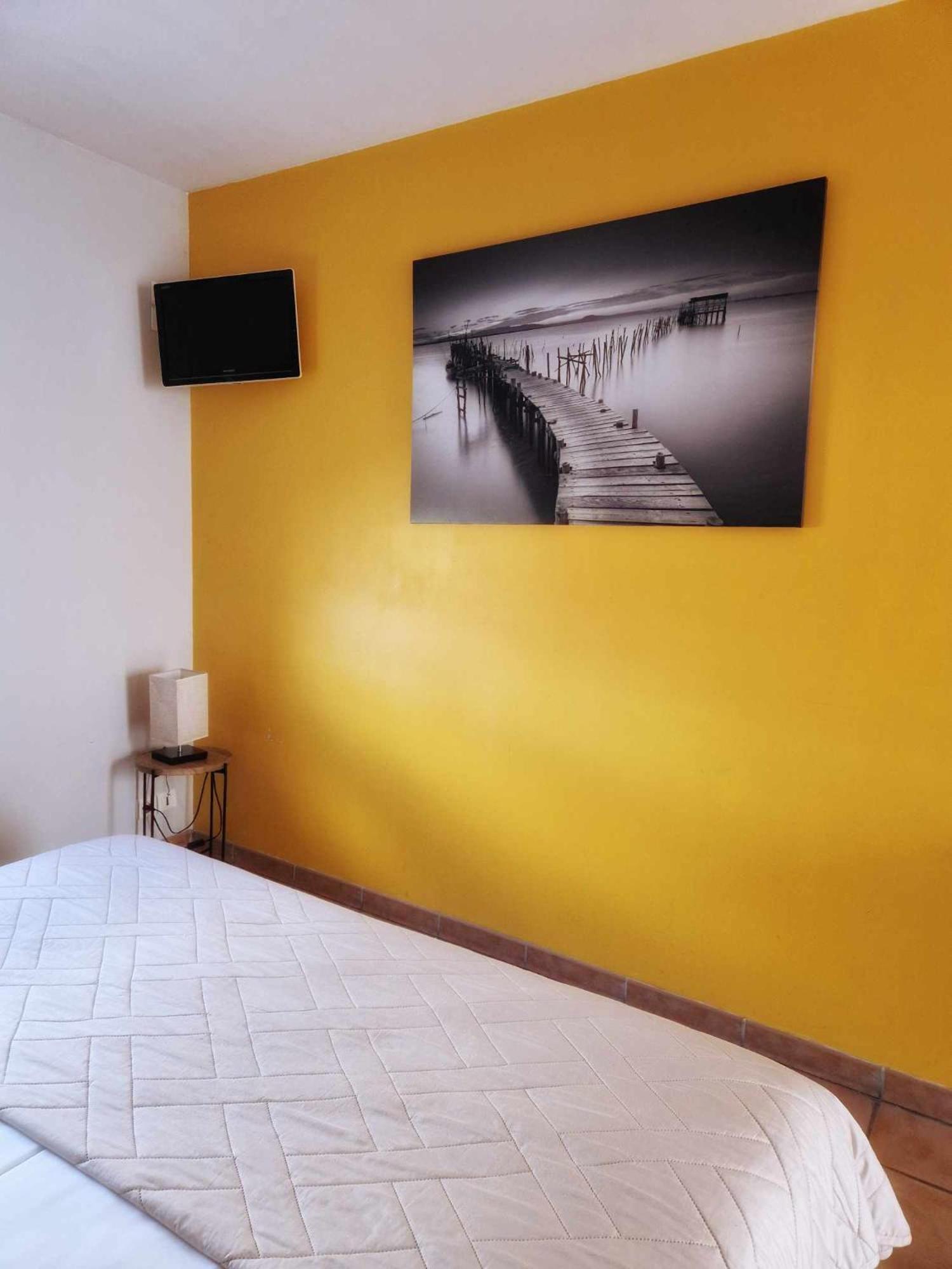 Tempo Hotel Millau Exterior photo